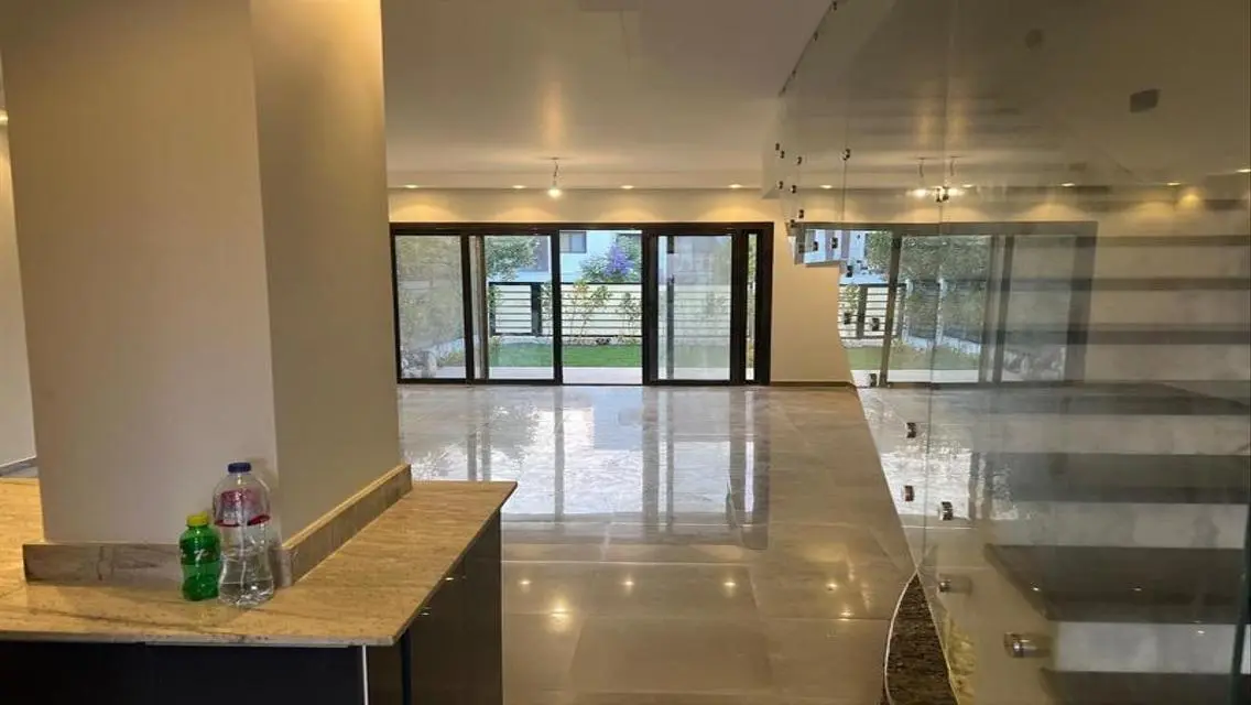 Luxury Apartment with Complete Amenities