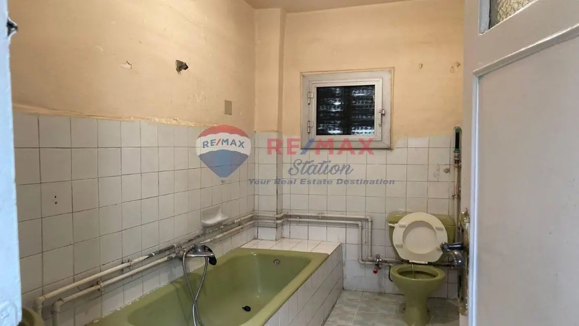 Two-bedroom Apartment in the Heart of the City