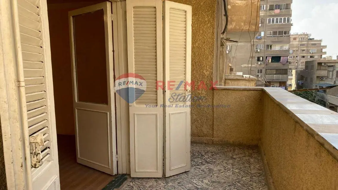 Two-bedroom Apartment in the Heart of the City