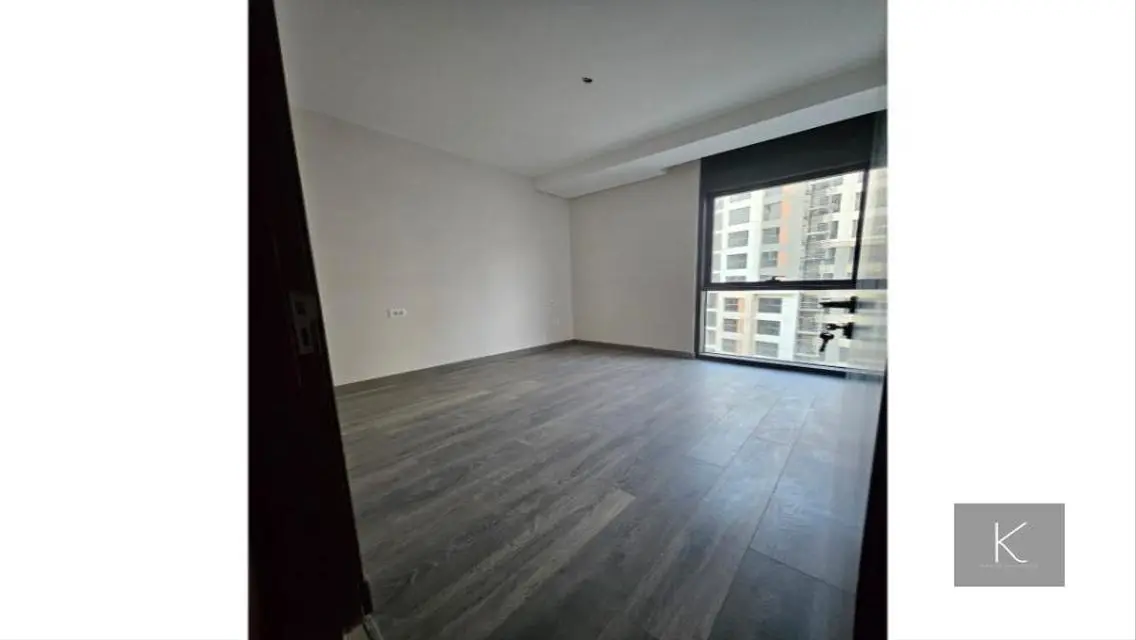 Luxurious Apartment for Sale with Stunning Views and Premium Amenities