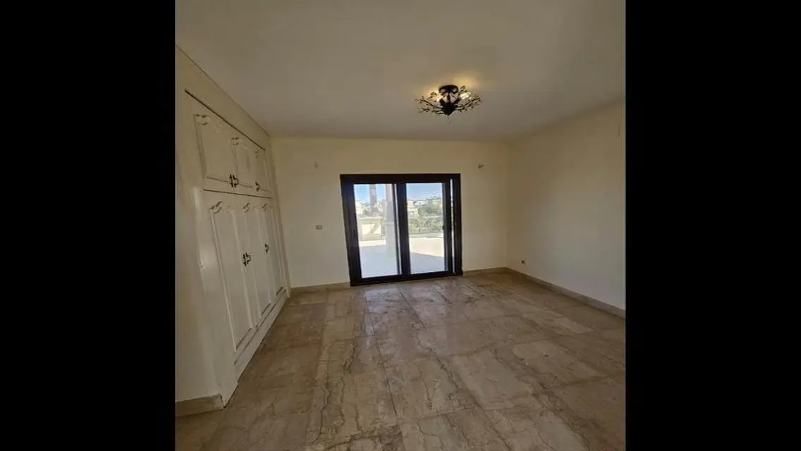 Luxurious Apartment for Sale with 460 sqm