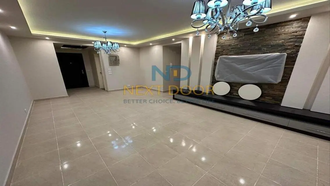 Stunning Apartment for Sale Overlooking a Landmark