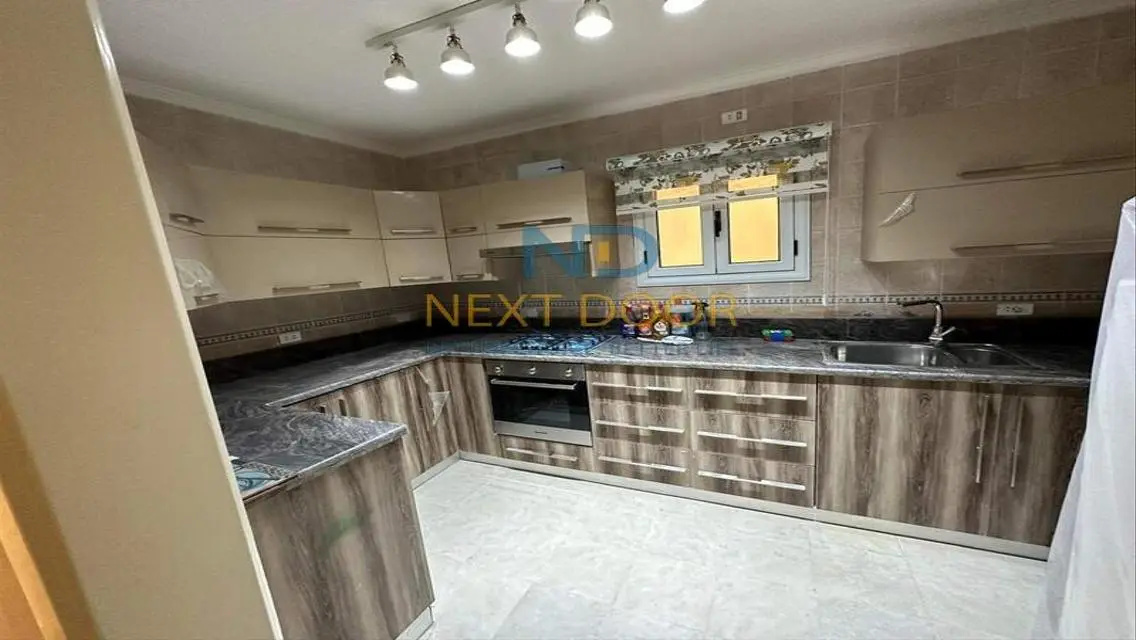 Stunning Apartment for Sale Overlooking a Landmark
