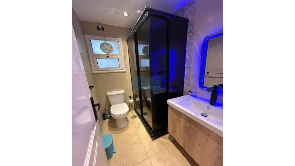 Apartment for Rent in M9 - 400 sqm