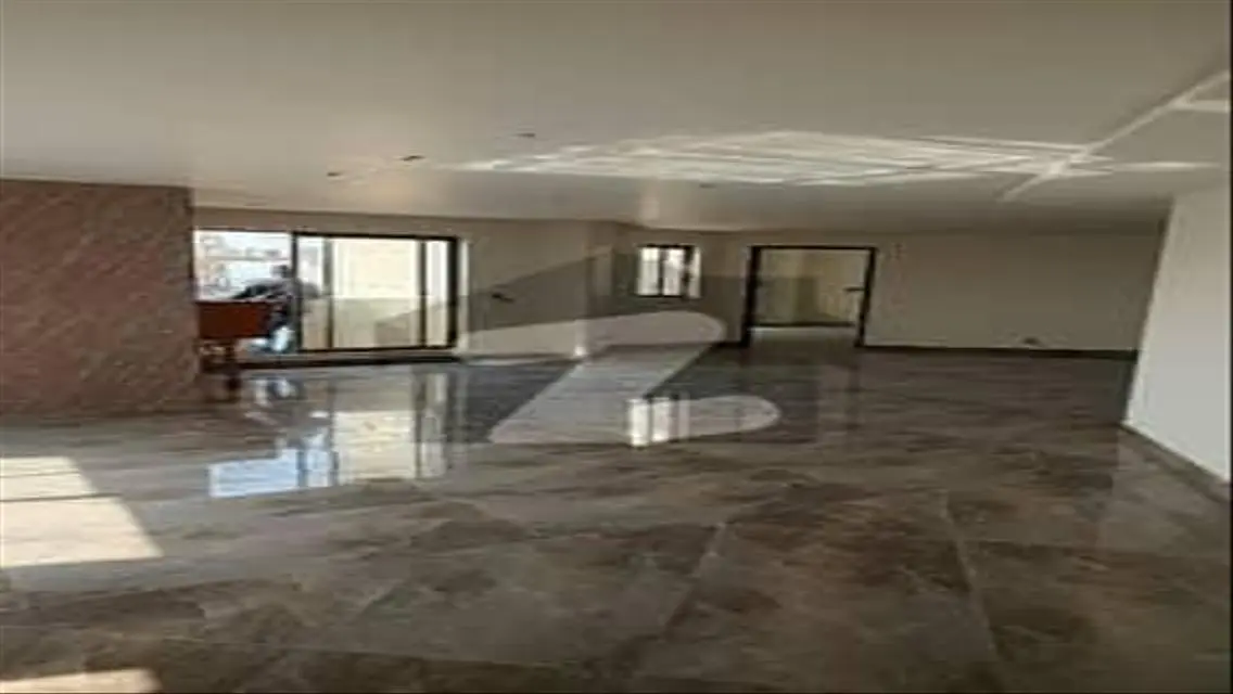شقة فاخرة مع إطلالة على البحيرات