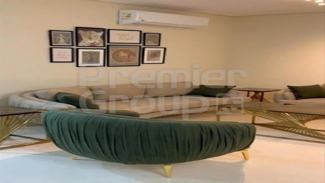 Spacious Apartment for Sale - 1000 Sq. M at 50000 EGP
