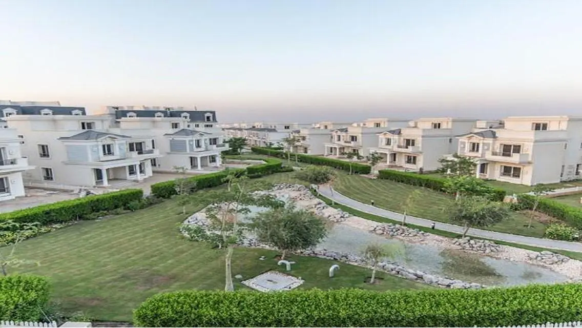 Luxury Villa with Private Garden and Prime Location