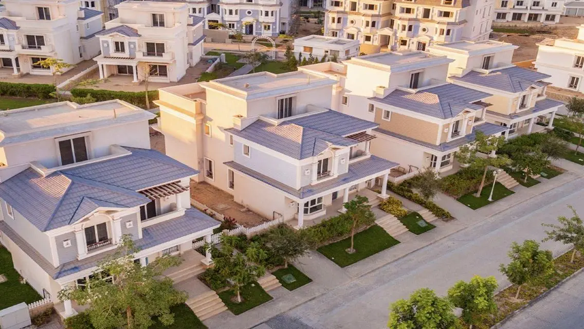Luxury Villa with Private Garden and Prime Location