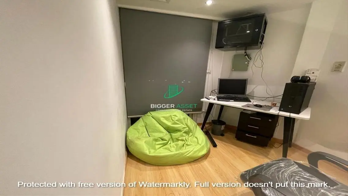 Modern Office for Sale - 300 sq meters with Amenities