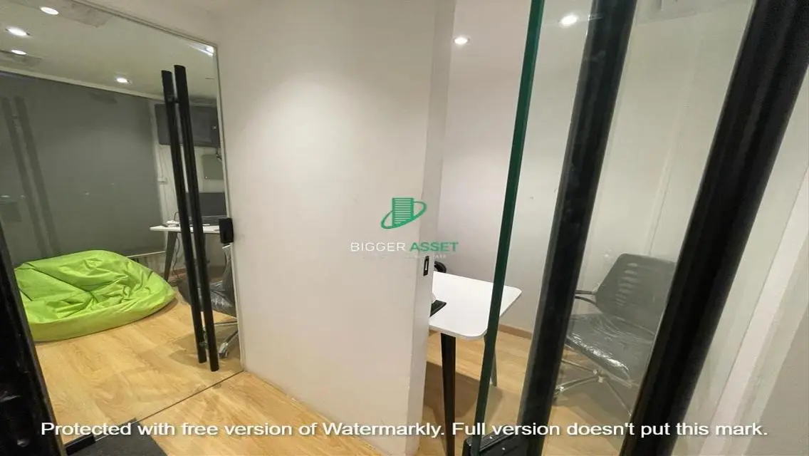 Modern Office for Sale - 300 sq meters with Amenities