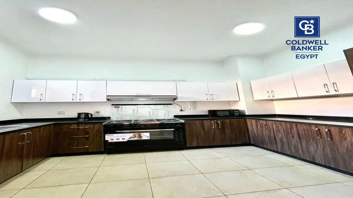 Apartment for Sale in the Heart of Cairo