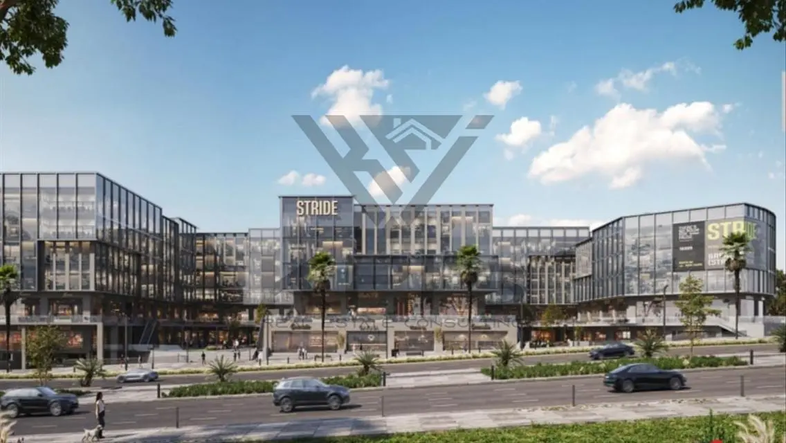 Stride Mall in New Cairo - Commercial Unit for Sale