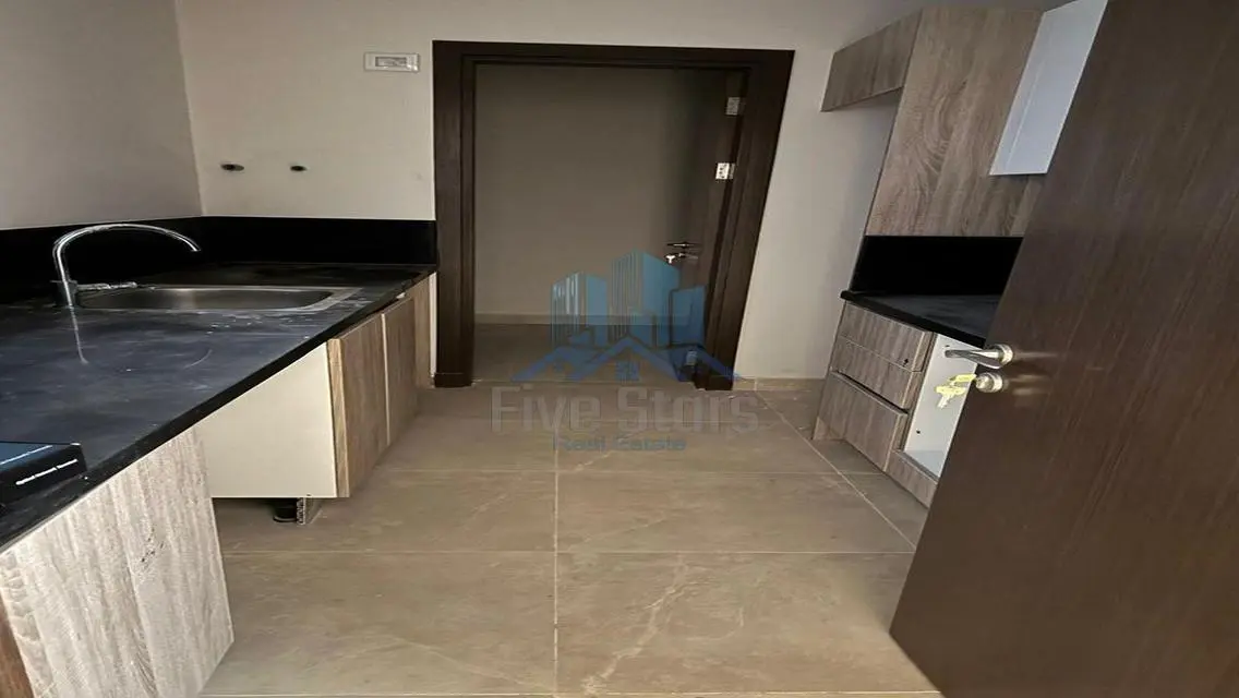 Stunning 212 sqm Apartment for Sale at 50,000 EGP