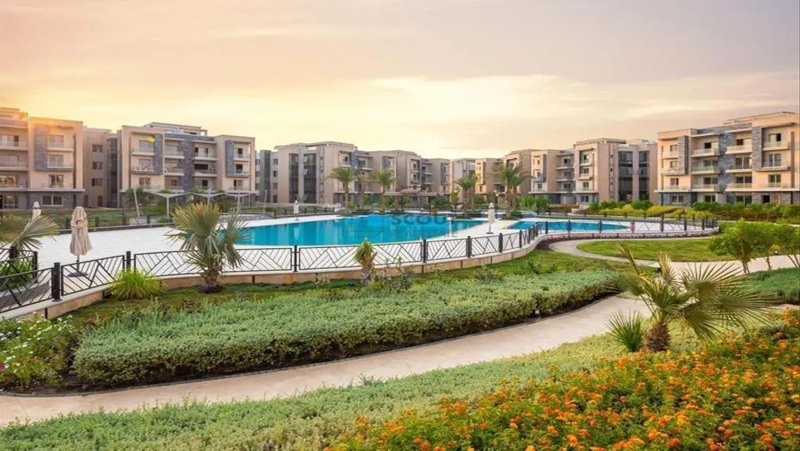 Luxury Apartment with Stunning Lake View for 810,000 EGP