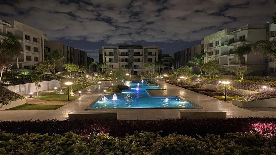 Luxury Apartment with Stunning Lake View for 810,000 EGP