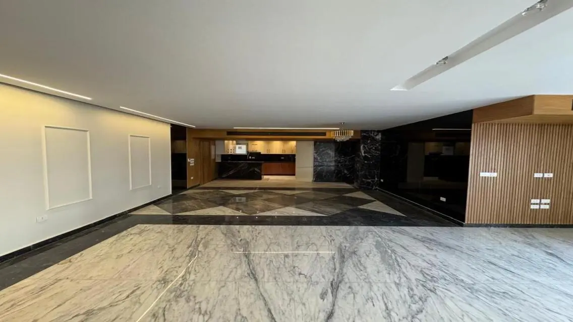 Luxurious Apartment in Hyde Park - 600 m²
