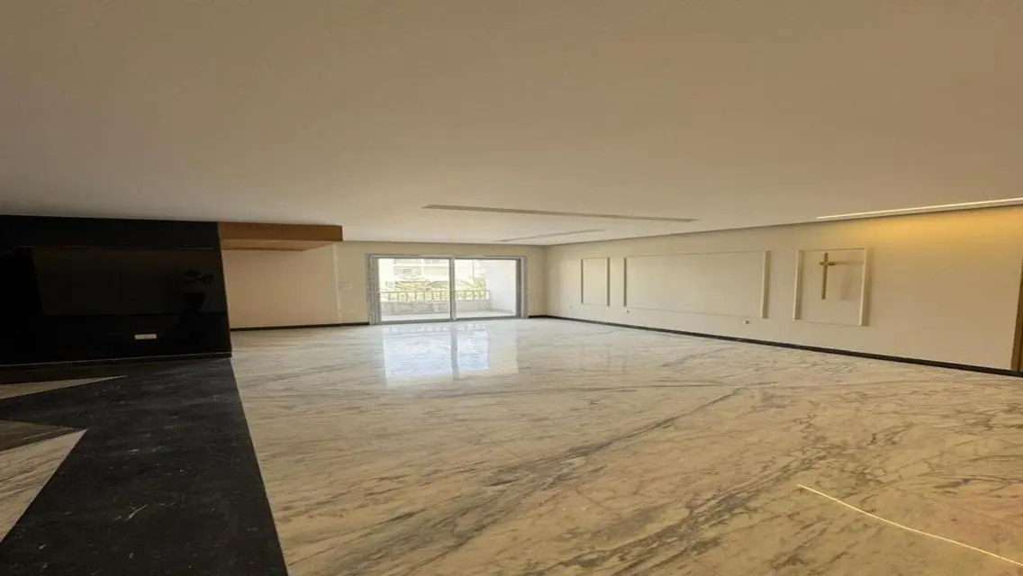 Luxurious Apartment in Hyde Park - 600 m²
