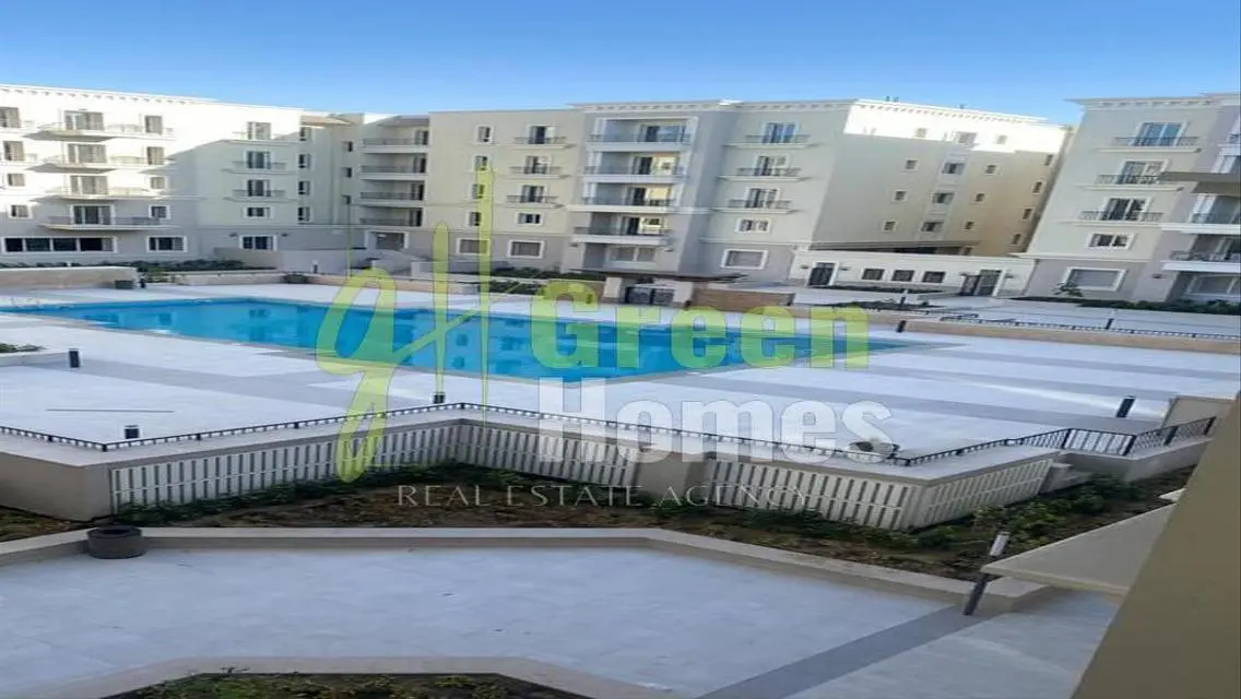 Stunning Lake-View Apartment at an Attractive Price