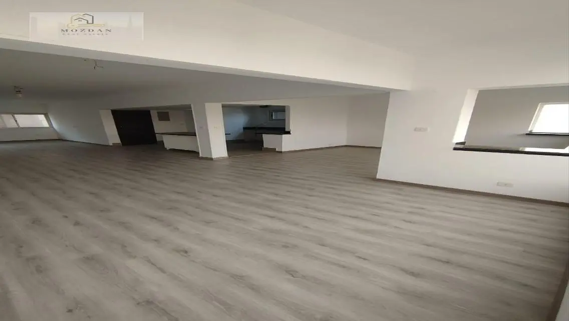 Extra-Super-Deluxe Apartment for Sale in Degla Maadi