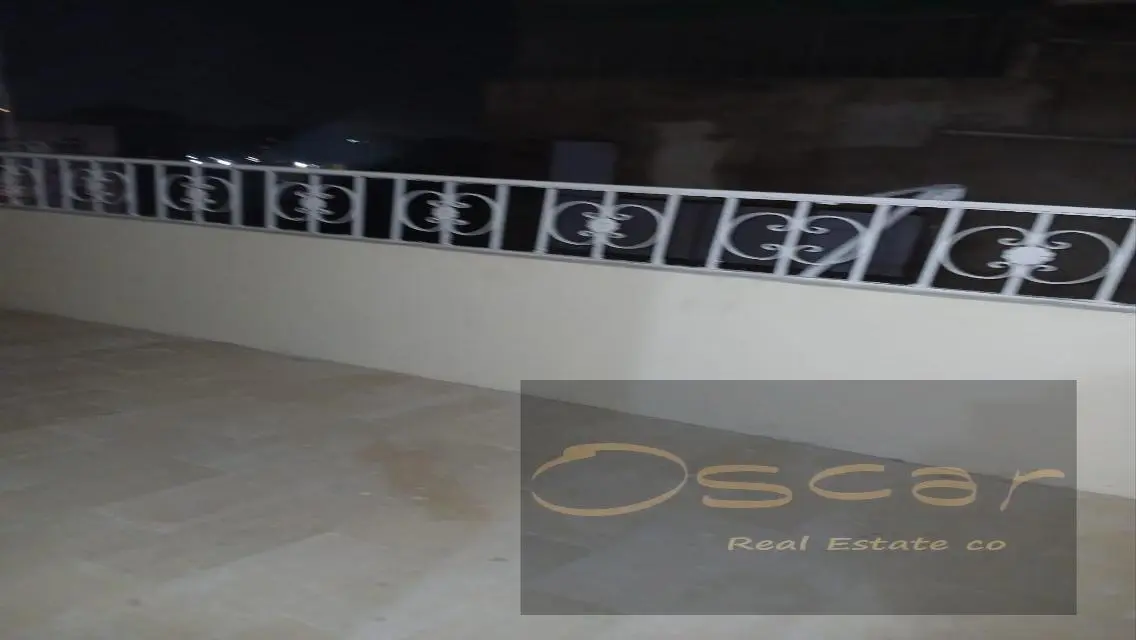 Luxury Apartment with 4 Bedrooms and 3 Bathrooms Available Now