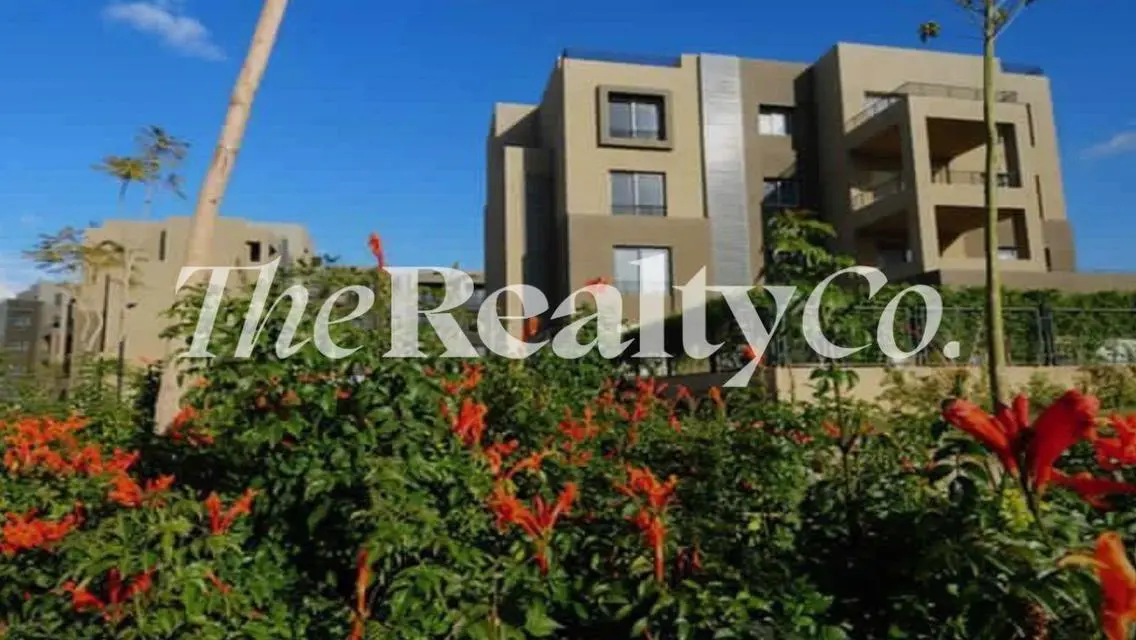 Stylish 3-Bedroom Apartment in Palm Parks