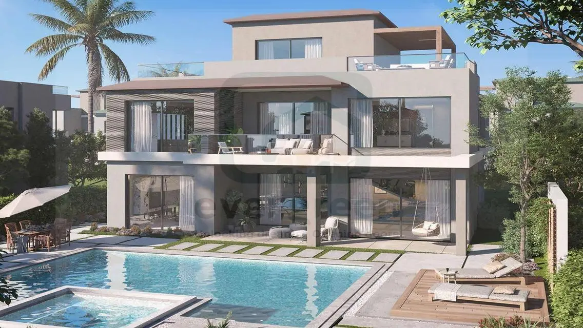 Luxury Villa Overlooking Lakes for Sale