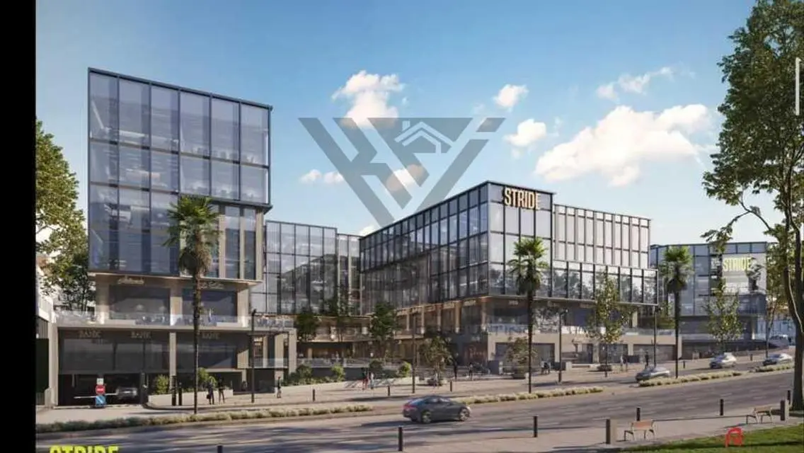 Prime Investment Opportunity at Stride Mall - New Cairo