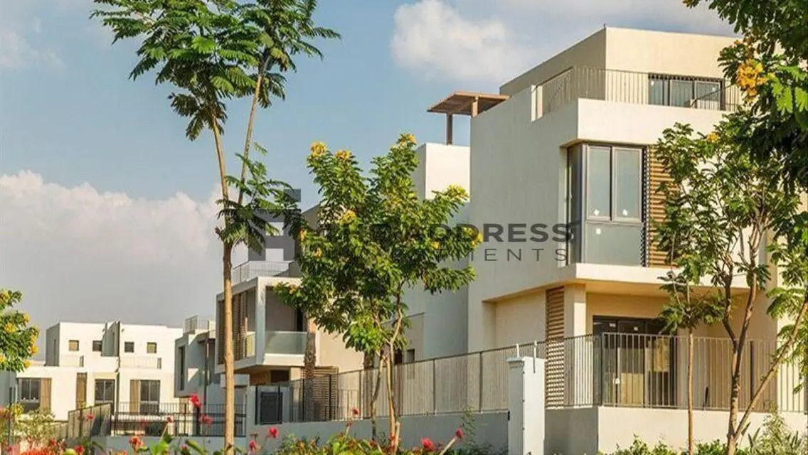 Luxury Villa for Sale Near AUC with Lake View