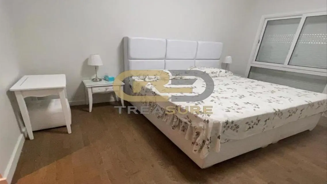 Stunning Apartment for Sale in TREASURE - Code: mir195-1502