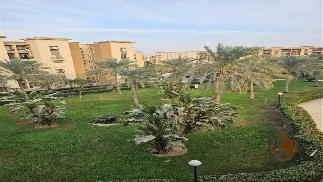 Stunning Apartment for Sale in Rehab City