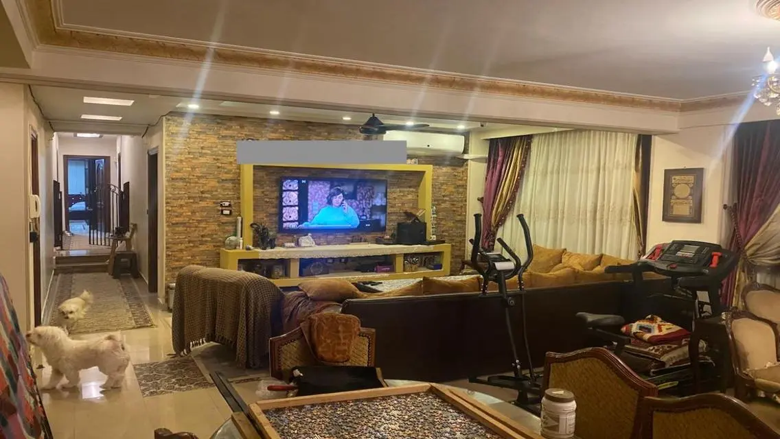 شقة فاخرة في قلب المقطم - 200 متر