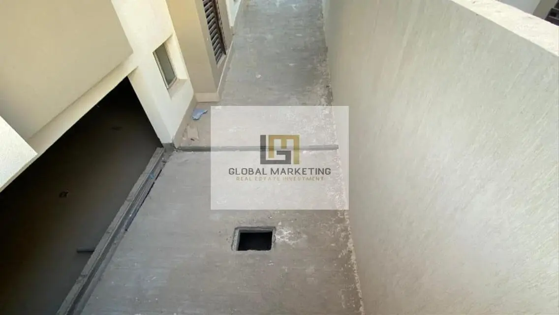 Prime Location Property - 5.5 Rooms for Sale