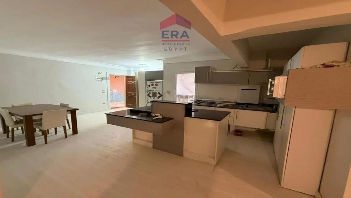Luxury Apartment with Balcony and Covered Parking at an Attractive Price