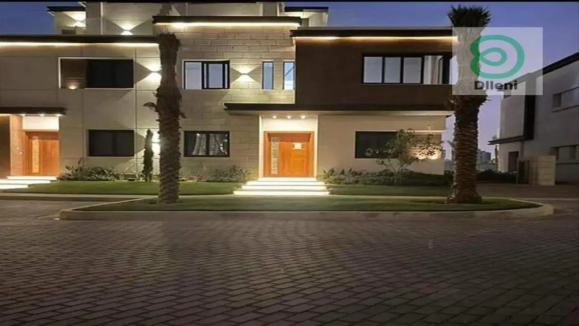Luxury Villa with Spacious Area and Stunning Lake View