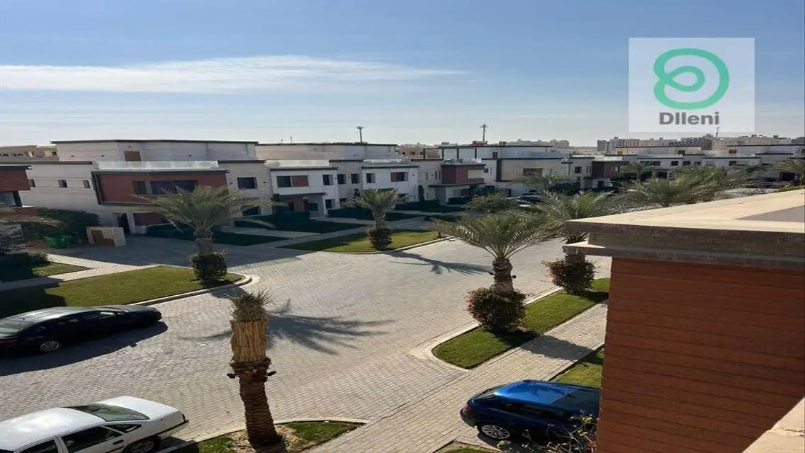 Luxury Villa with Spacious Area and Stunning Lake View