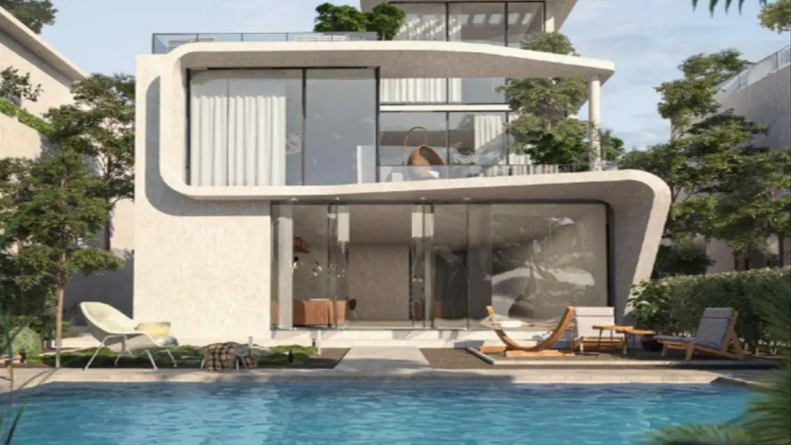 Luxury Villa with Stunning Lake Views