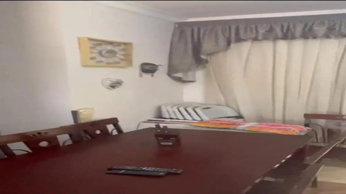 قصر فخم مع مسبح خاص وحديقة