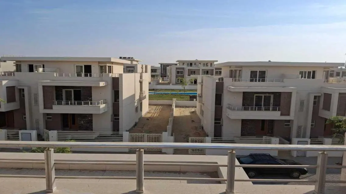 Luxurious Apartment for Sale with Spacious Layout