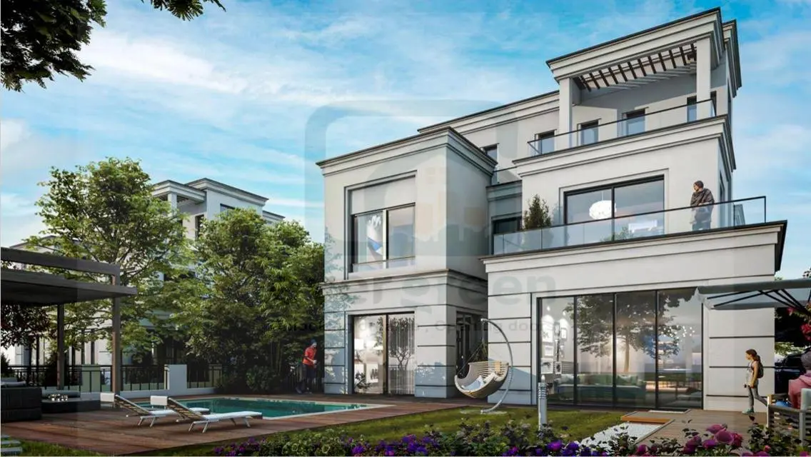 Luxury Villa Overlooking Lakes at an Attractive Price