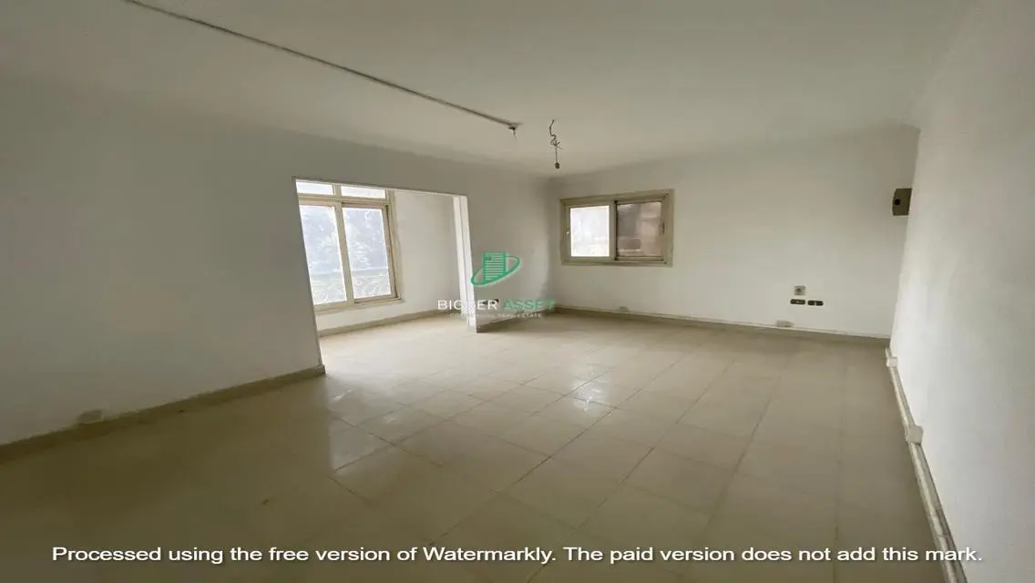 3500 Square Meter Apartment for Sale