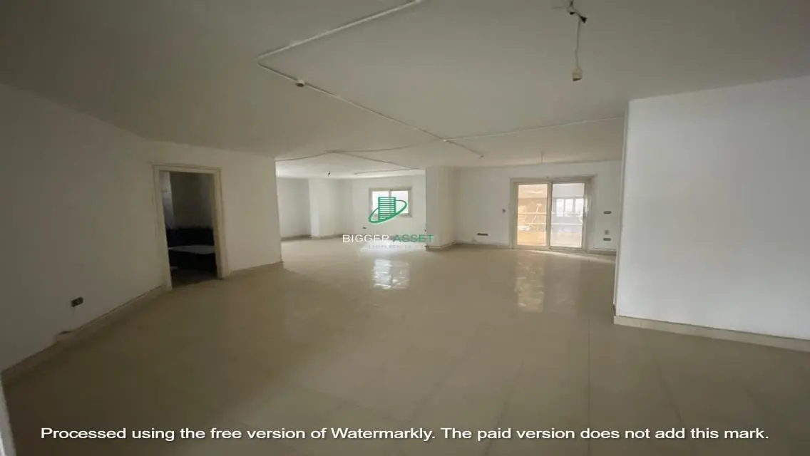 3500 Square Meter Apartment for Sale