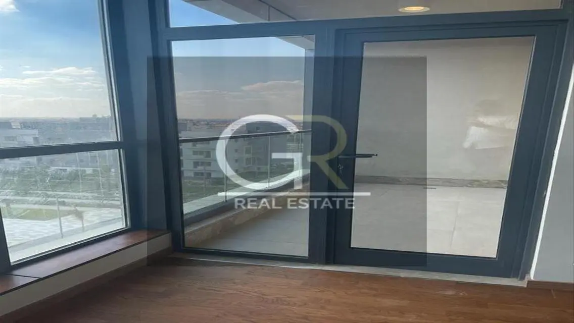 Luxury Apartment for Sale with Spacious Area