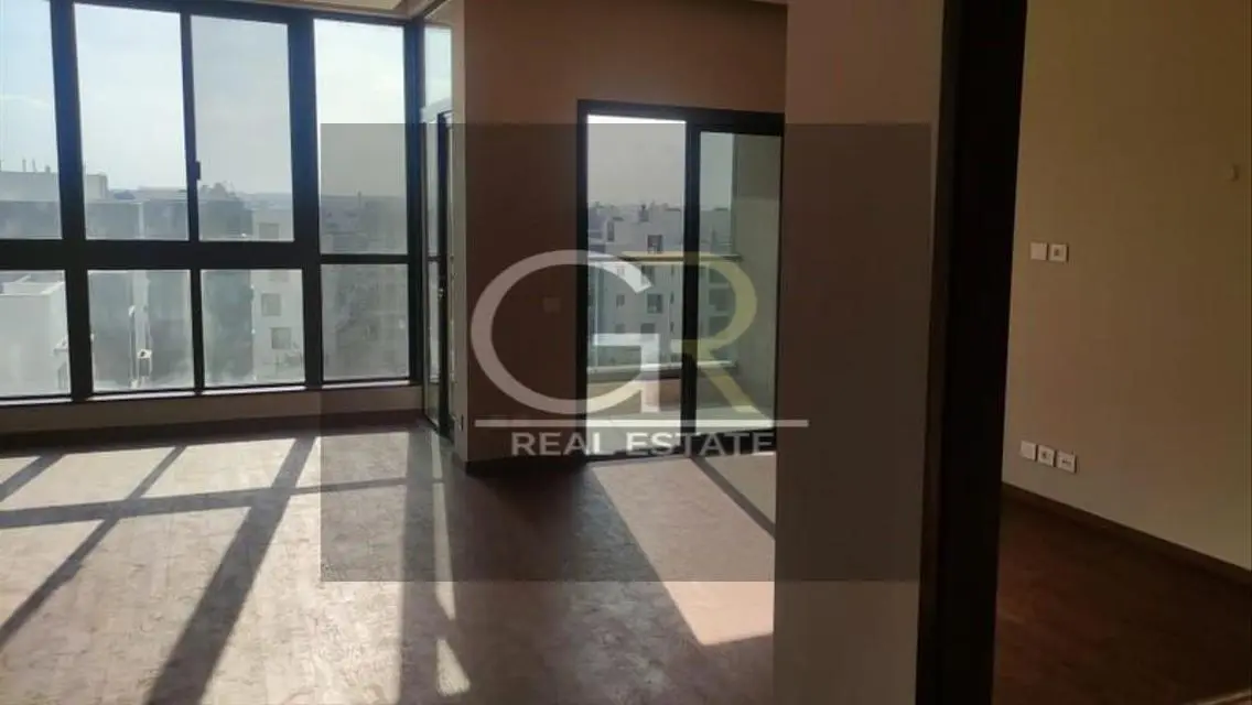 Luxury Apartment for Sale with Spacious Area