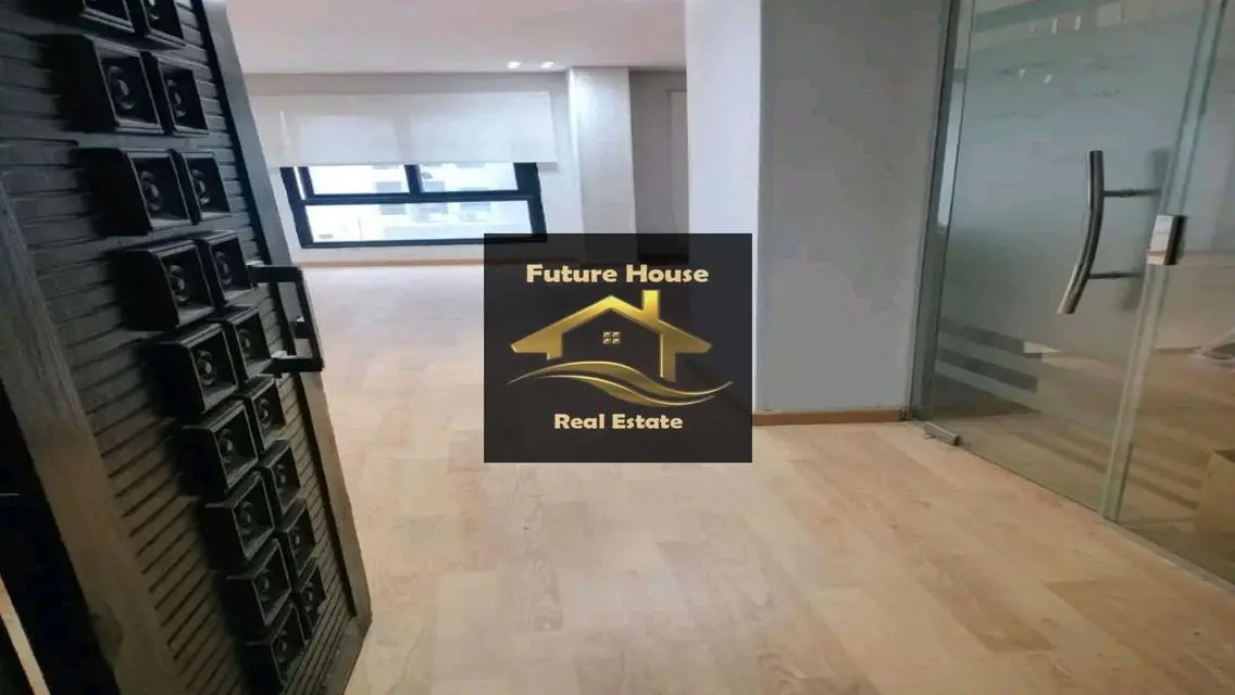 130 Square Meter Open Area for Sale