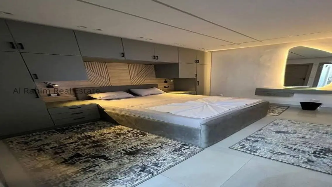 Luxury Apartment for Sale - 3 Bedrooms in City Center