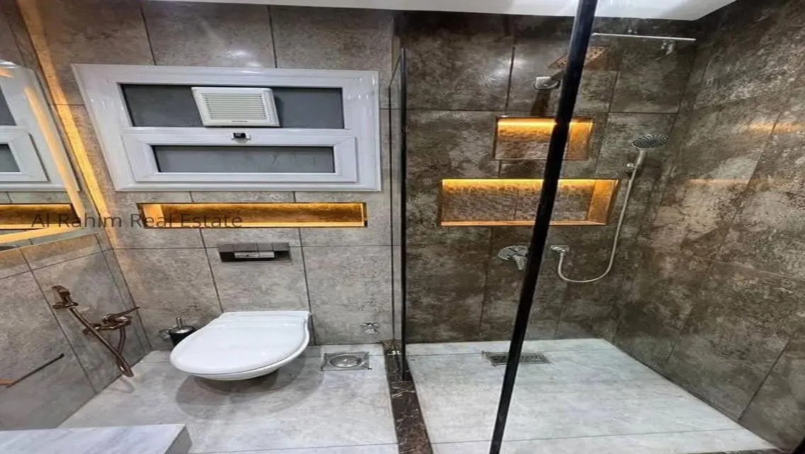 Luxury Apartment for Sale - 3 Bedrooms in City Center