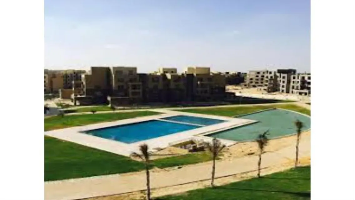 فيلا فاخرة للبيع في قلب المدينة