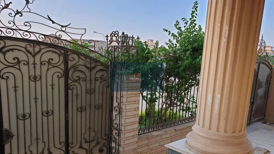 Luxury Villa with Private Garden and Maid's Room
