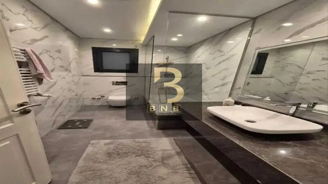 Luxury Villa for Sale - Spacious Property