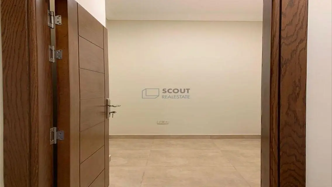شقة فاخرة للإيجار مع إطلالة رائعة
